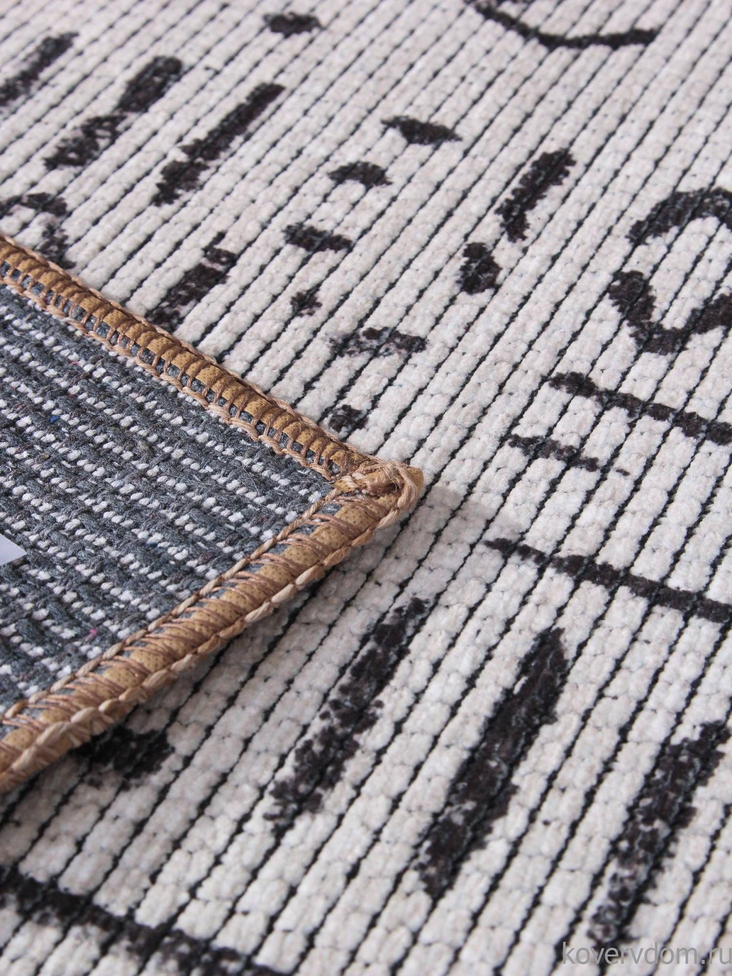 Ковер LAVIN AB739E BEIGE / BLACK