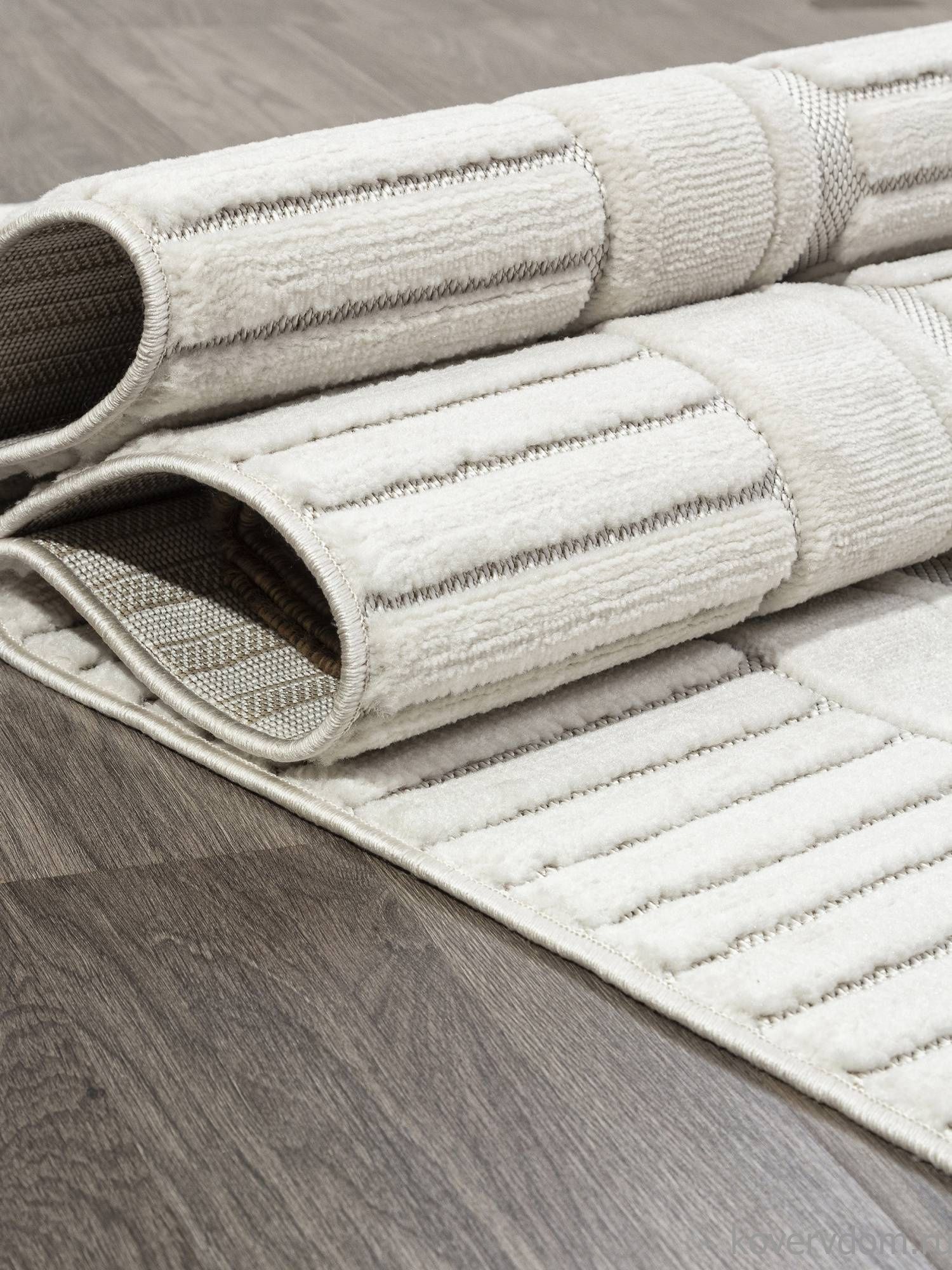 Ковер JUNO D785AW CREAM / CREAM Ковер JUNO D785AW CREAM / CREAM